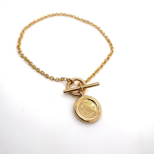 Hermes 18k Yellow Gold Round Charm Circle Link Toggle Bracelet 6.5″ –  Engagement Corner