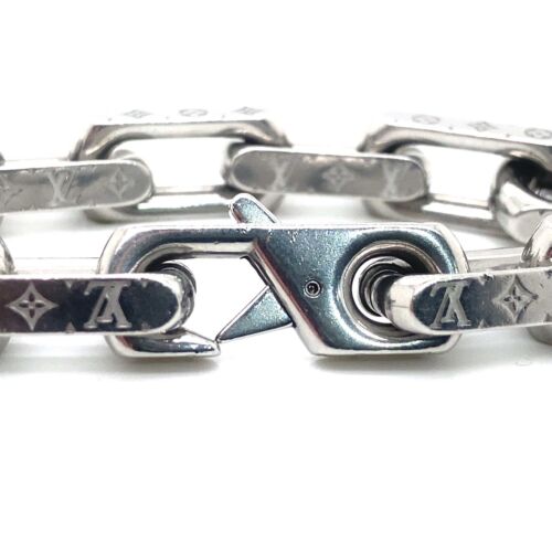 Monogram bracelet Louis Vuitton Silver in Steel - 28927599