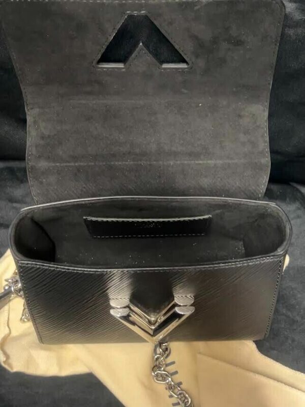 Louis Vuitton Black Epi Leather Twist PM Bag M80836 Silver Chain Shoulder Strap - Image 12