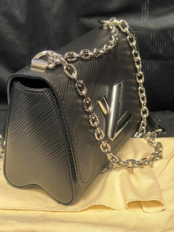 Louis Vuitton Black Epi Leather Twist PM Bag M80836 Silver Chain Shoulder Strap - Image 15