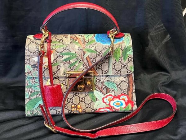 GUCCI TOP HANDLE TIAN PRINT GG COATED CANVAS PADLOCK BAG W DETACHABLE STRAP - Image 2