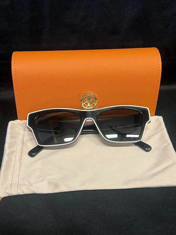TORY BURCH OUTLINE SUNGLASSES TY7207U 200481 BLACK IVORY/ DARK GREY POLAR 145mm - Image 6
