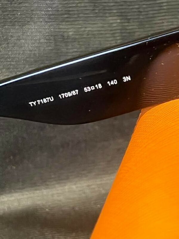 TORY BURCH SUNGLASSES TY7187U 170987 BLACK FRAME SOLID GREY LENS 140mm - Image 9