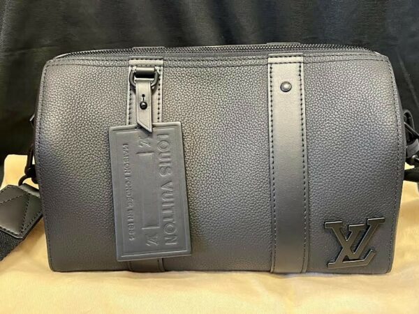 LOUIS VUITTON CITY KEEPALL CROSSBODY M59255 BLACK/NOIR OBSCUR REMOVABLE STRAP - Image 6