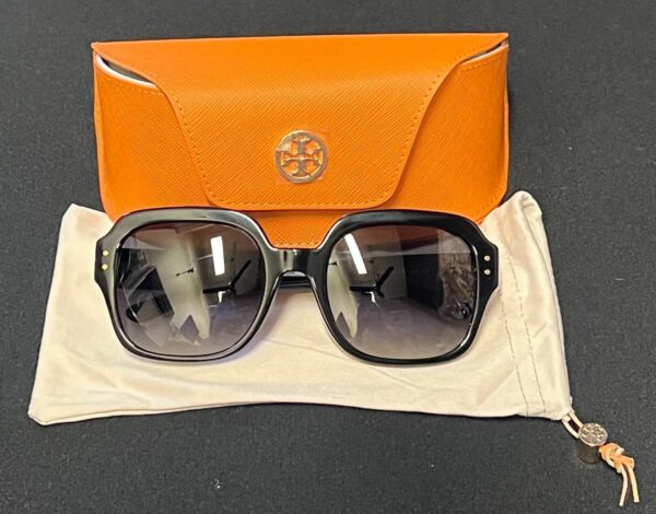 Tory Burch TY7143U 56-21mm Black Square Sunglasses with Gray Polarized Lenses - Image 5