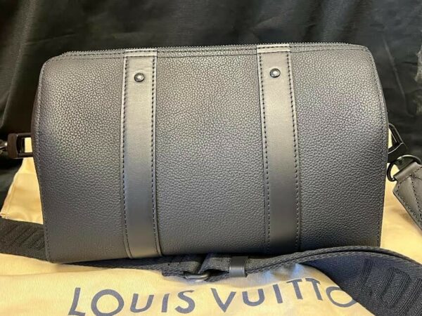 LOUIS VUITTON CITY KEEPALL CROSSBODY M59255 BLACK/NOIR OBSCUR REMOVABLE STRAP - Image 9