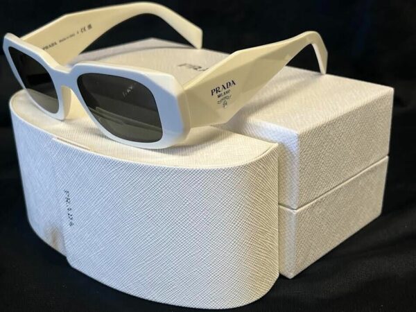 Prada Sunglasses PR 17WS 1425S0 49-20 TALC FRAME/ Dark Grey Lens 145mm - Image 7