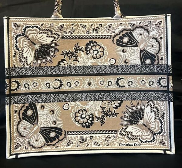 CHRISTIAN DIOR LARGE BOOK TOTE BEIGE MULTICOLOR BUTTERFLY BANDANA EMBROIDERY - Image 4