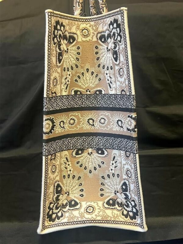 CHRISTIAN DIOR LARGE BOOK TOTE BEIGE MULTICOLOR BUTTERFLY BANDANA EMBROIDERY - Image 6