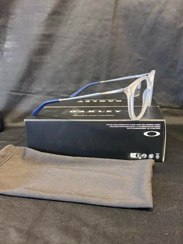 OAKLEY EYEWEAR FRAME BMNG OX8150 MATTE CLEAR DEMO LENS 141mm - Image 9