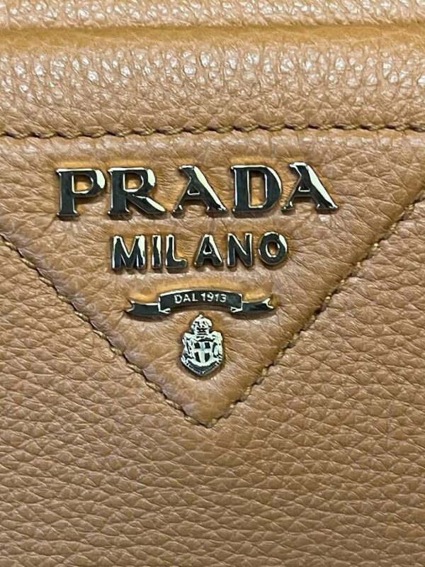 PRADA SMALL LEATHER SHOULDER BAG WITH EXTRA STRAP AMBER 1BH082_2DKV_F04GV_V_7NM - Image 15