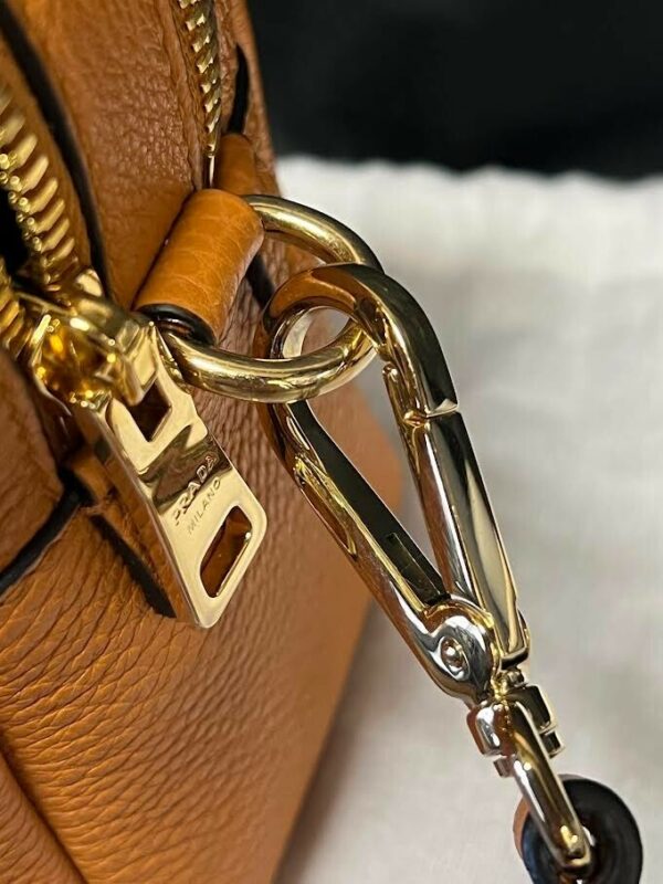 PRADA SMALL LEATHER SHOULDER BAG WITH EXTRA STRAP AMBER 1BH082_2DKV_F04GV_V_7NM - Image 19