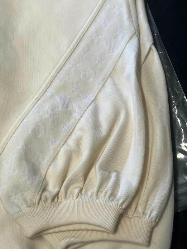 LOUIS VUITTON MONOGRAM ACCENT KNIT JOGGING PANTS 1AGCJF SIZE S0 (EU 36/US 4) - Image 8