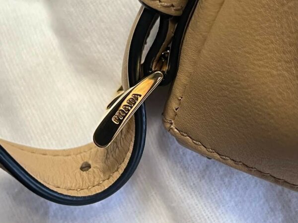 PRADA AIMEE LARGE LEATHER SHOULDER BAG SAND/GOLD 1BC228_2CYS_F02YP_V_LVM - Image 17