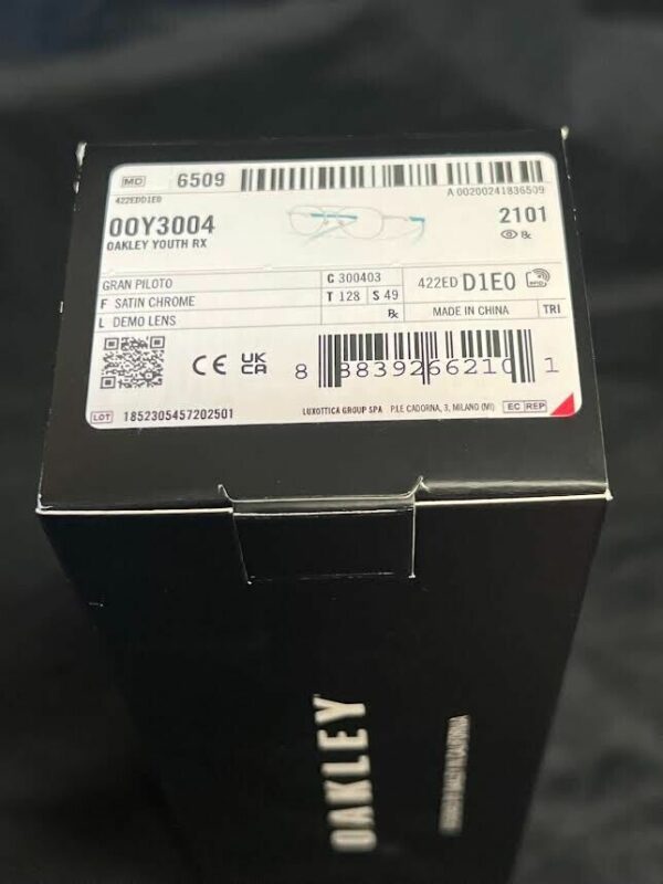 OAKLEY YOUTH EYEGLASSES GRAN PILOTO OY3004-0351 SATIN CHROME DEMO LENS 128mm - Image 10
