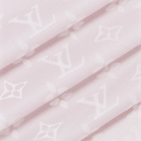 LOUIS VUITTON MONOGRAM CLASSIC SHAWL PEARL GREY M78161 SILK/WOOL SQUARE - Image 3
