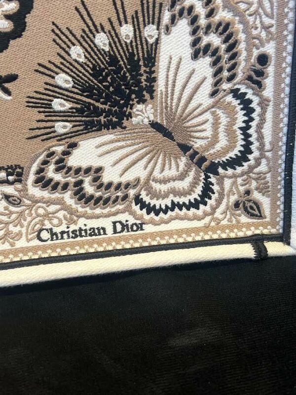 CHRISTIAN DIOR LARGE BOOK TOTE BEIGE MULTICOLOR BUTTERFLY BANDANA EMBROIDERY - Image 10