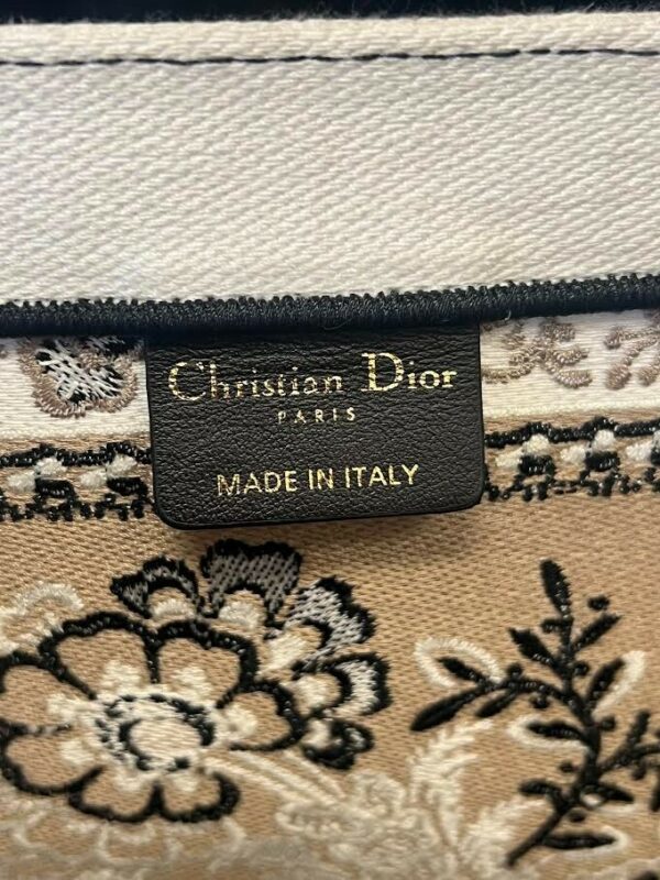 CHRISTIAN DIOR LARGE BOOK TOTE BEIGE MULTICOLOR BUTTERFLY BANDANA EMBROIDERY - Image 11