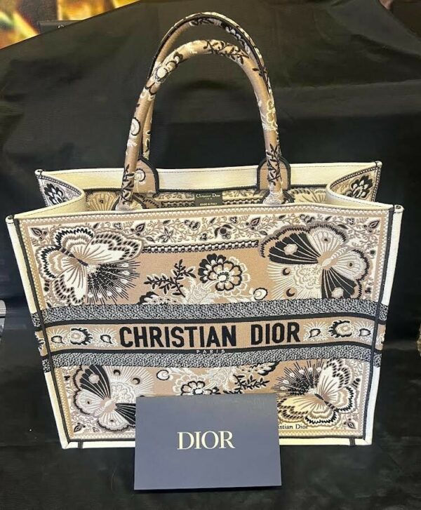 CHRISTIAN DIOR LARGE BOOK TOTE BEIGE MULTICOLOR BUTTERFLY BANDANA EMBROIDERY - Image 13